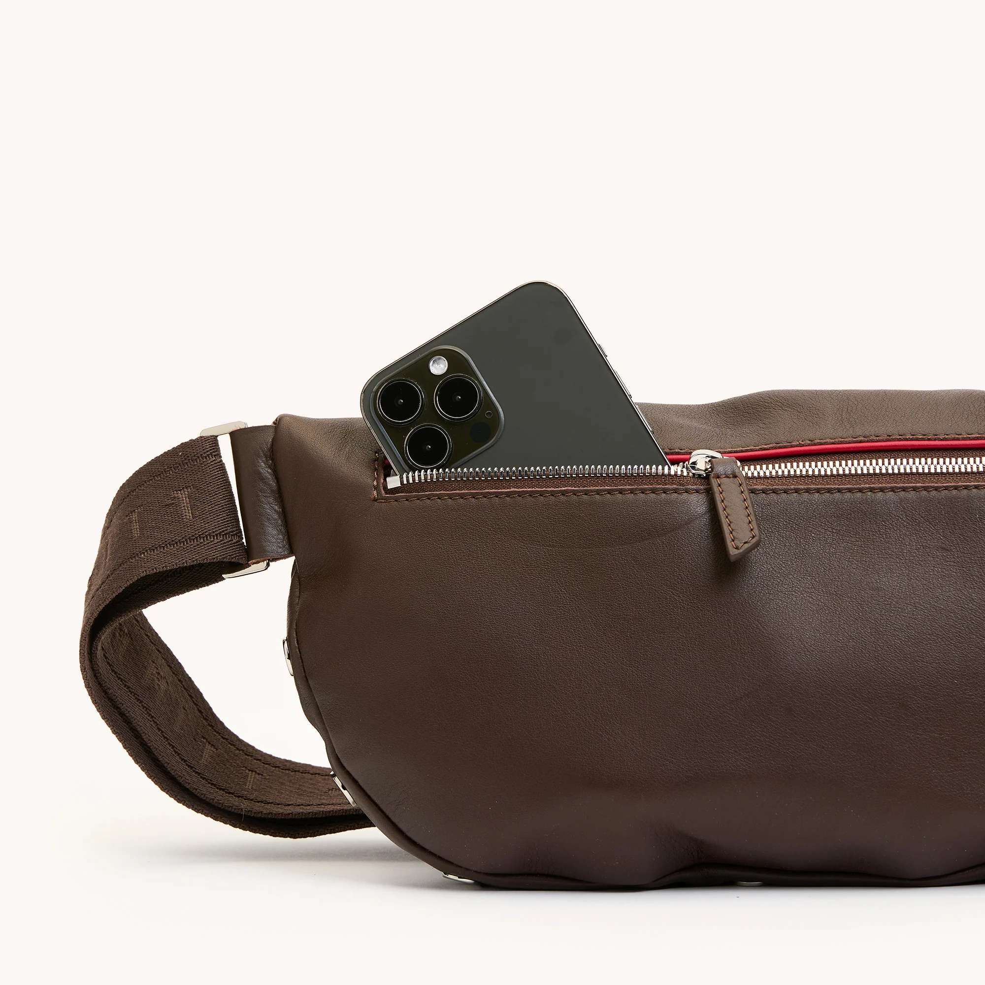 Charles Crossbody | Espresso Pebble/Silver | Lrg - Image 6