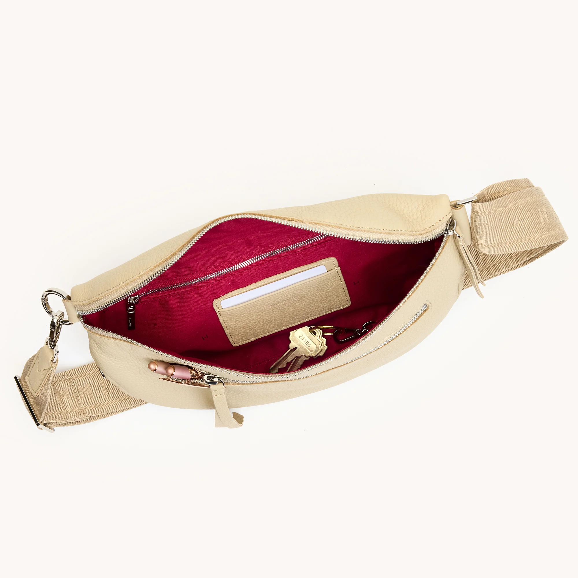 Charles Crossbody | Limestone/Silver | Lrg - Image 9