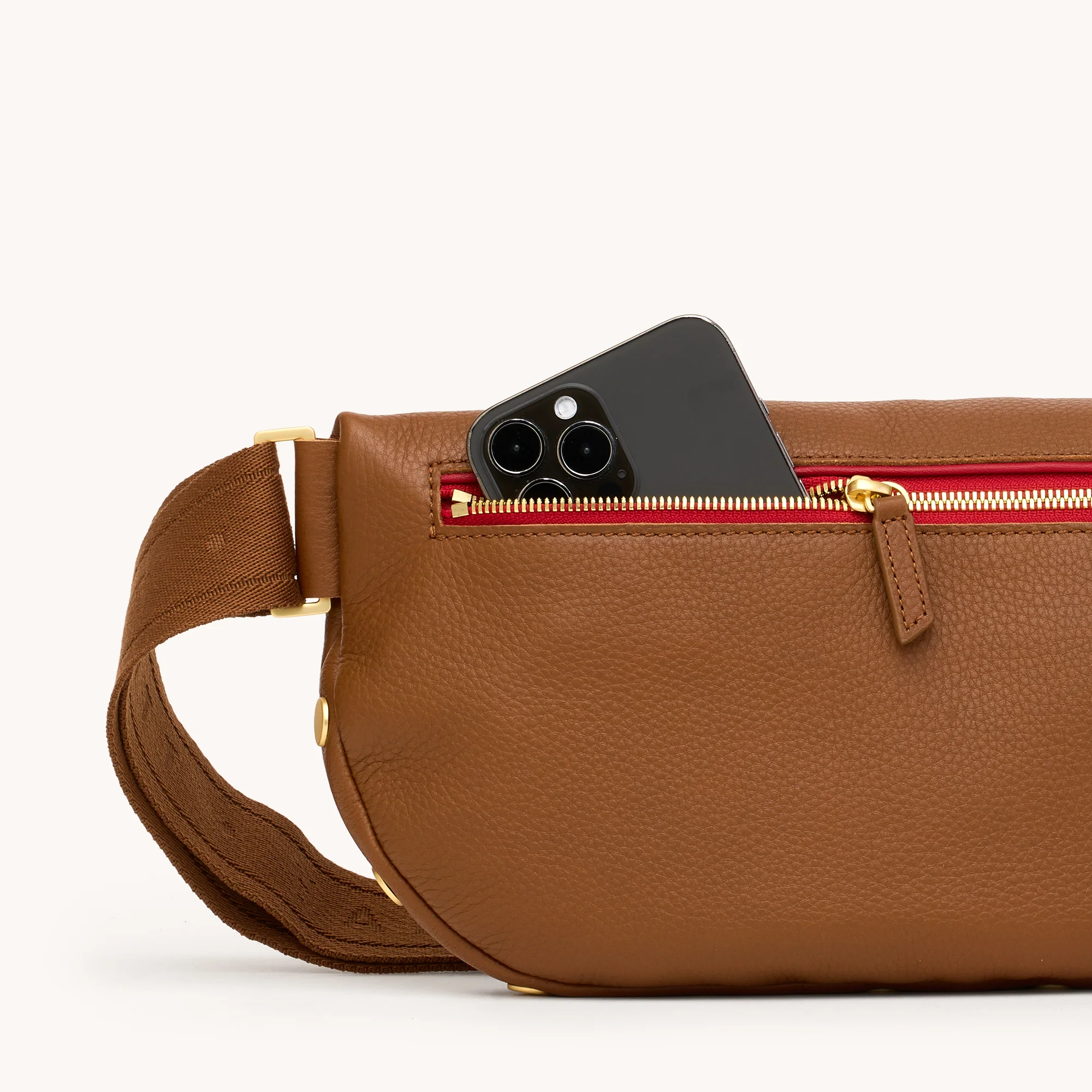 Charles Crossbody | Mahogany Pebble/Brushed Gold Red Zip | Lrg - Image 7