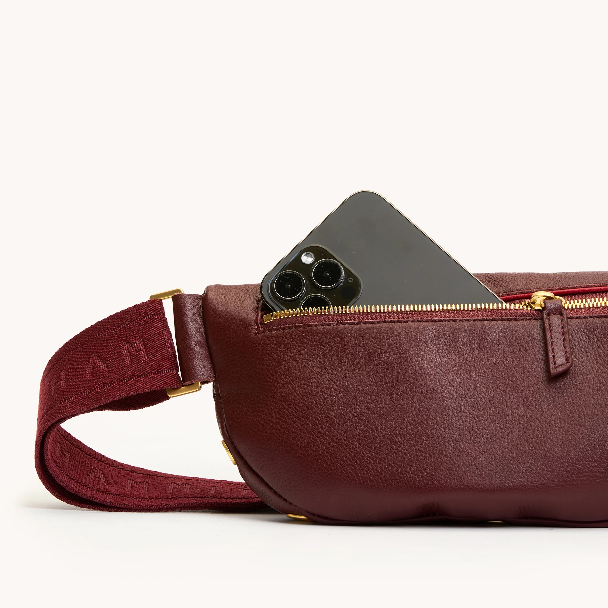 Charles Crossbody | Cherrywood Pebble/Brushed Gold | Med - Image 6