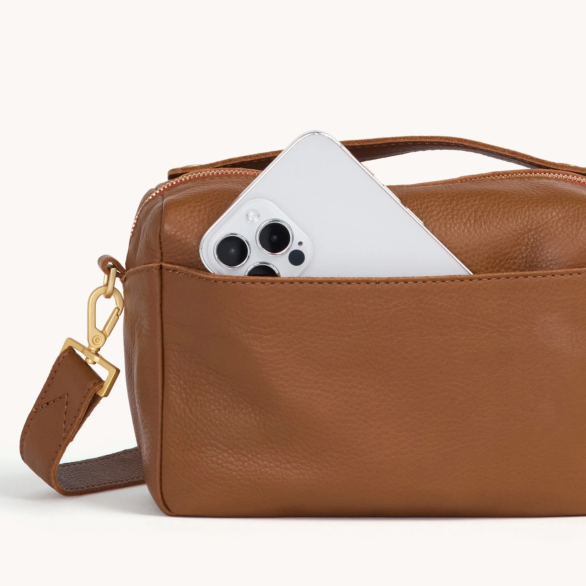 Evan Crossbody | Mahogany Pebble/Brushed Gold Red Zip | Sml - Image 6