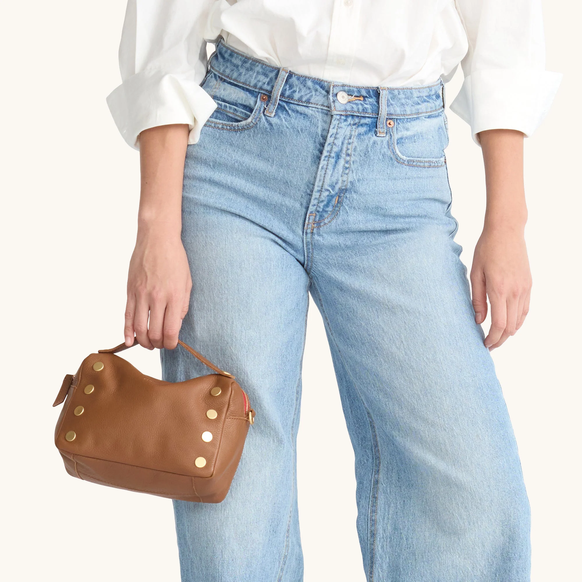 Evan Crossbody | Mahogany Pebble/Brushed Gold Red Zip | Sml - Image 8