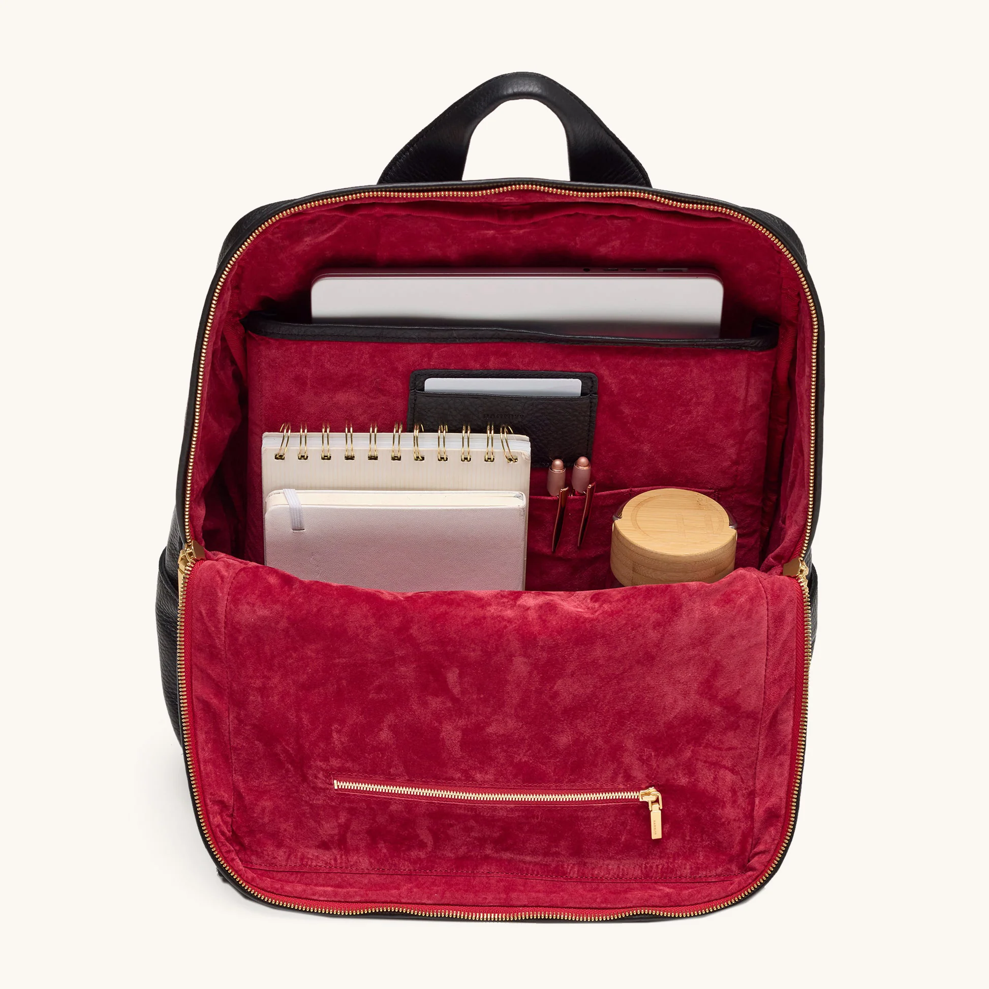 Montana Backpack | Black/Brushed Gold Red Zip | XL - Image 5