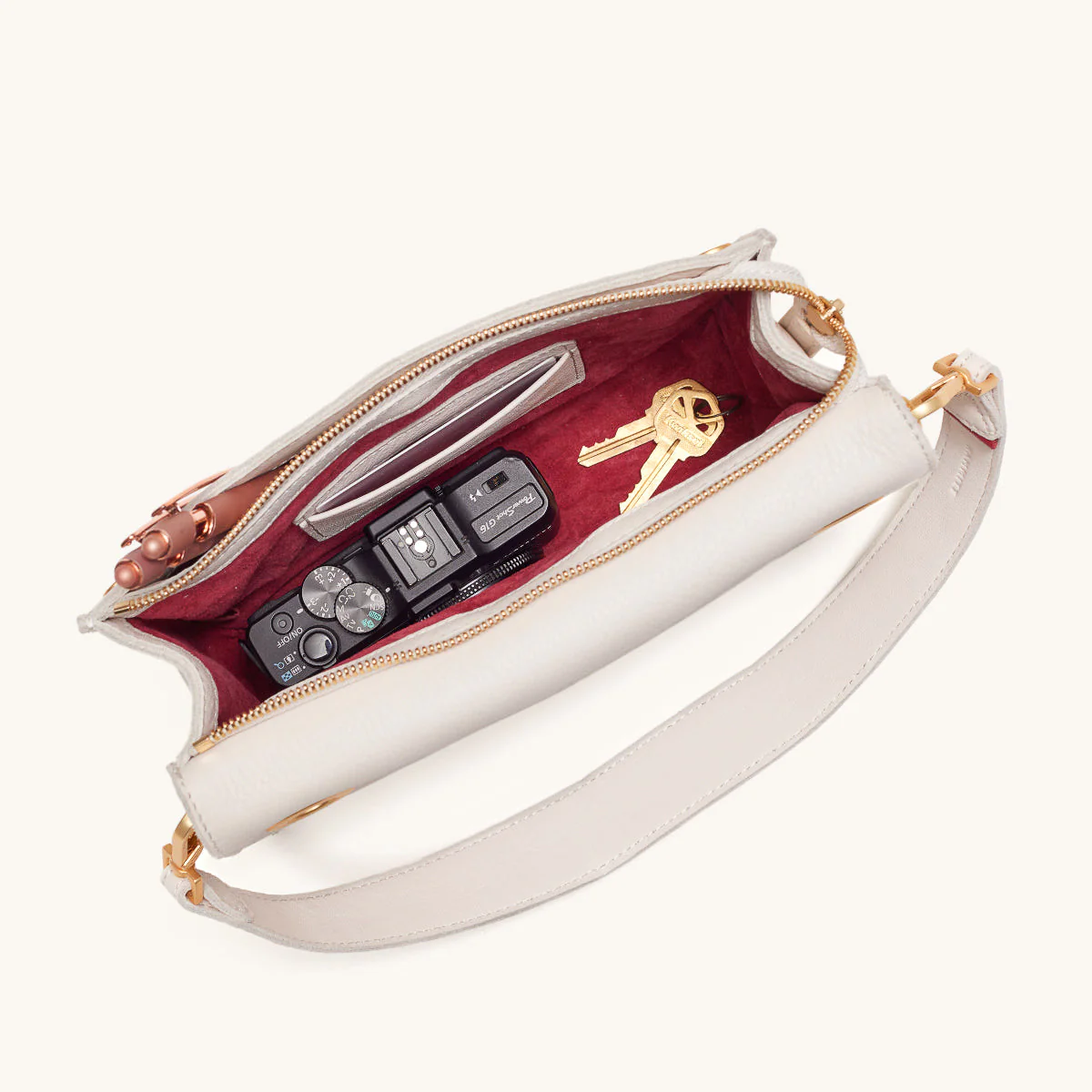 Montana Clutch | Calla Lily White/Brushed Gold | Sml - Image 6