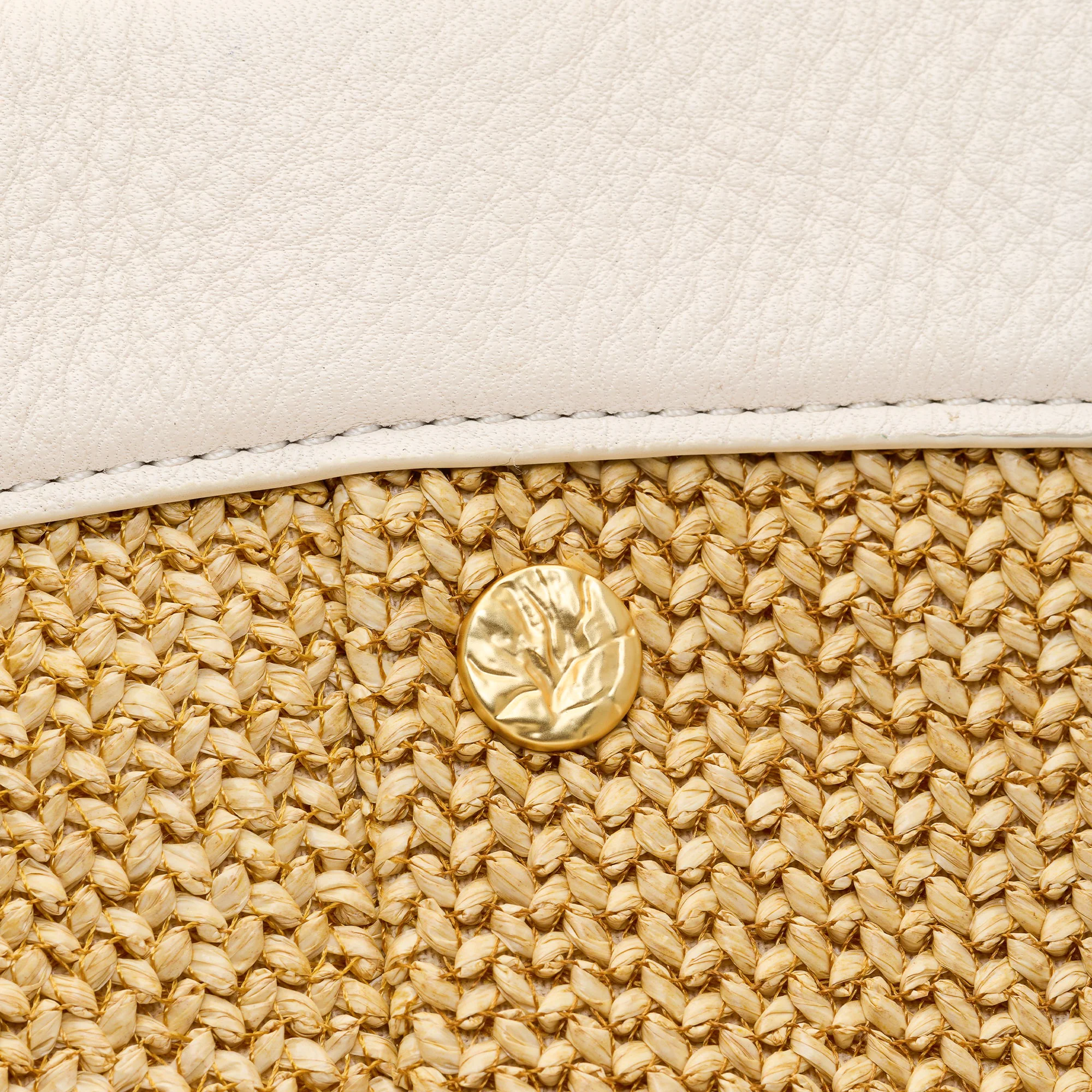 Shelley Tote | Calla Lily White Raffia/Brushed Gold Hammered - Image 9