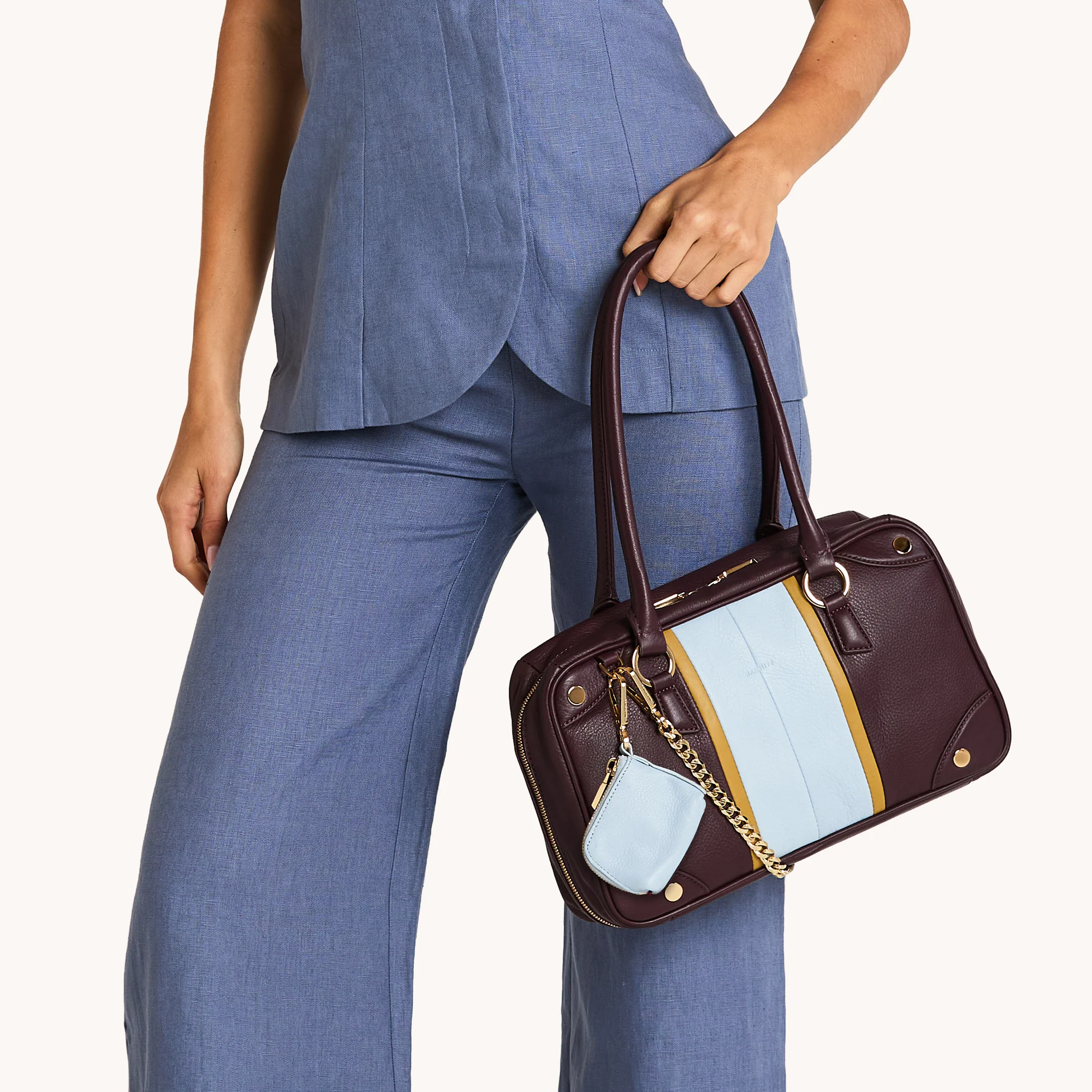 Syd Pouch | Hazy Blue/Gold - Image 3